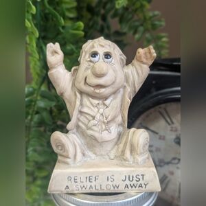 Vintage 1970s R&W Berries Collectible - Relief (w/o bottle)